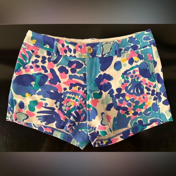 Lilly Pulitzer Pants - Size 4 Lilly Pulitzer Callahan Shorts. EUC.